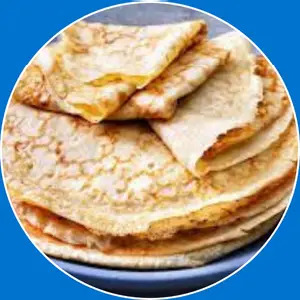 Thin crepes served with sweet filling